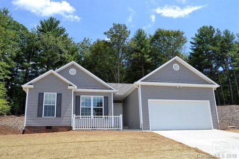 274 Forest Glen Way sold home in River Glen, Morganton, NC