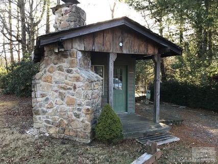 80 Pine Valley
