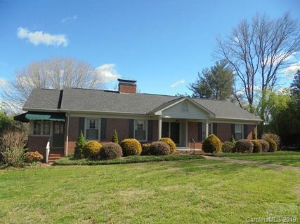 101 Grandview Court