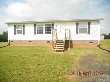 2303 Palmetto Dr