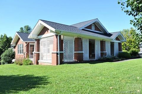 95 Hennessee Street