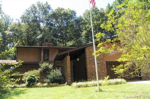 103 Hemlock Dr