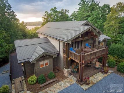 950 Black Forest Drive