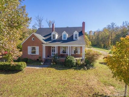 2806 Byrd Road