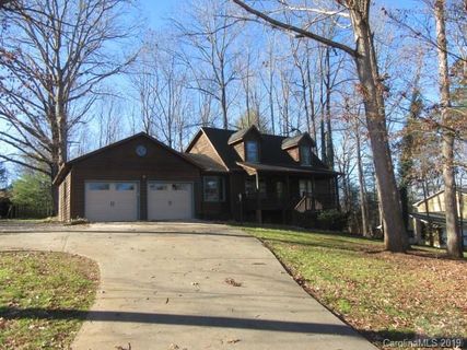 103 Horse Shoe Lane