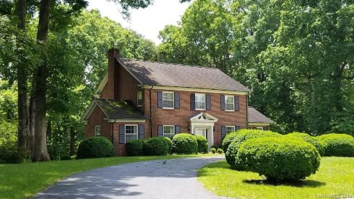 511 Riverside Drive