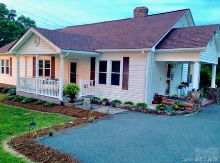 504 Pea Ridge Street sold home in Glen Alpine, Morganton, NC