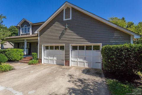 1920 Plaza Dr