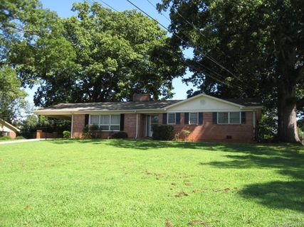 306 Tate Street