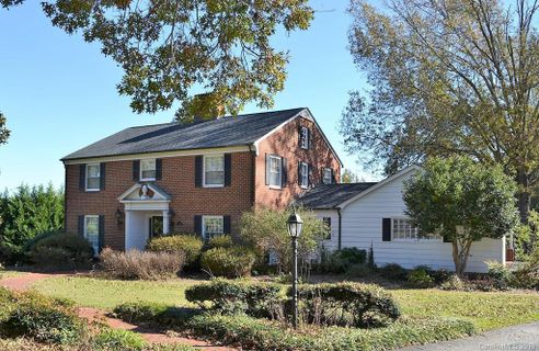 110 Grandview Court