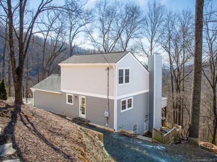 112 Wilderness Drive sold home in Bill Mountain Acres, Weaverville, NC