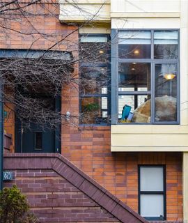 Previously sold for $330,000