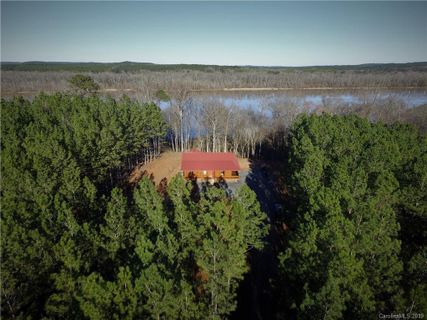 920 Riverbluff Lane