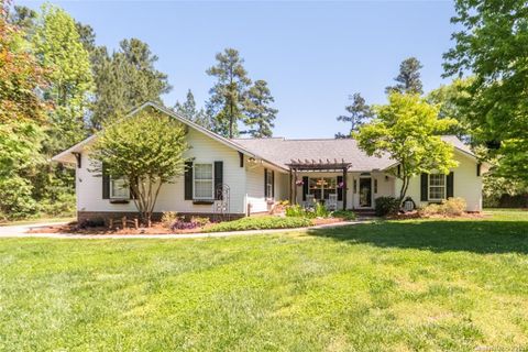 1354 Leland Court