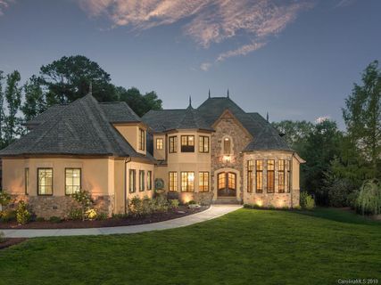 Previously sold for $925,000