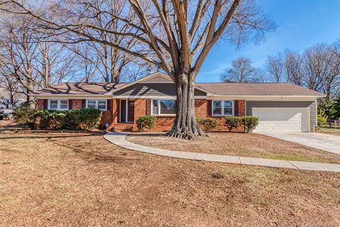 5920 Lake Forest Road