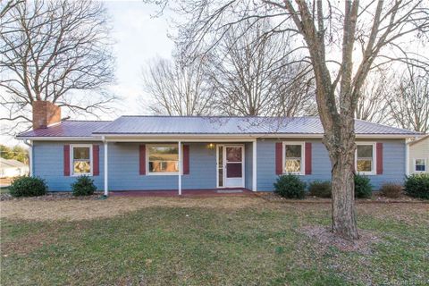 169 Danbury Lane