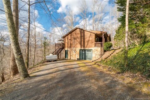 63 E Wabash Drive sold home in Dogwood Acres, Sylva, NC