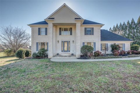 Previously sold for $282,000
