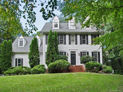 110 Berry Hill Drive sold home in Berry Hill, Hendersonville, NC