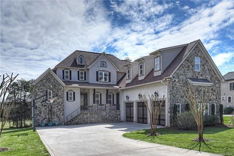 114 Walnut Hill Court