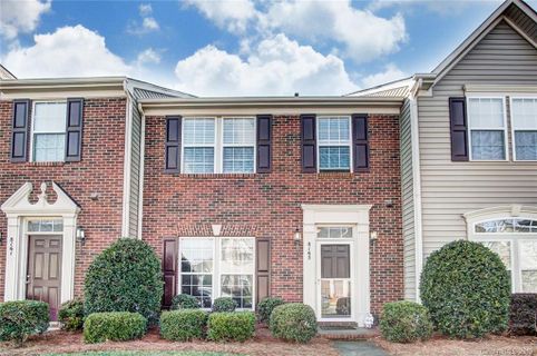 Previously sold for $212,000