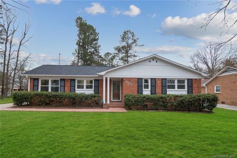 6801 Idlewild Road