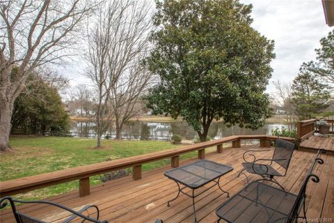 10500 Roseberry Court