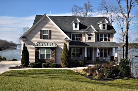 Previously sold for $1,250,000
