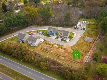 87 Towne Place