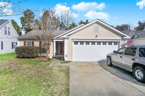922 Morning Glory Drive