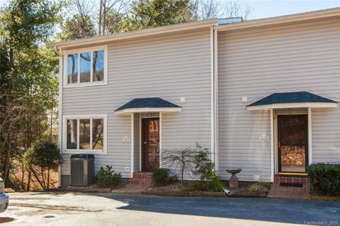 51 Hollybrook Drive