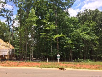 1019 Arborfield Drive 47