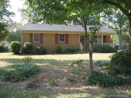 1023 Holly Drive