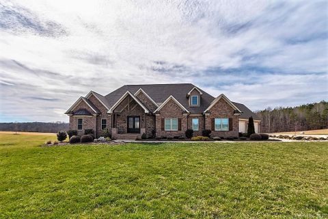 1389 Steeplechase Lane