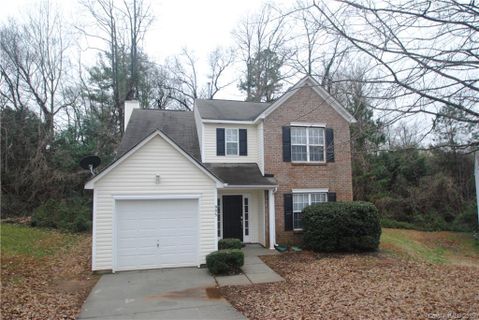 903 Grass Hollow Court sold home in Grass Meadows, Charlotte, NC