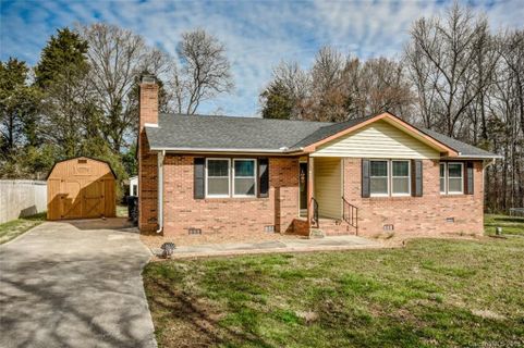3028 Dylan Place
