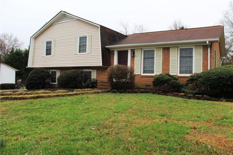 1175 Zion Church Road sold home in Olde Well South, Hickory, NC