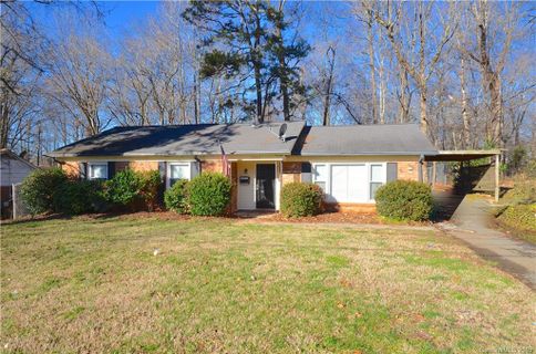 3318 Cedarhurst Drive