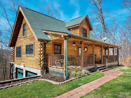 70 Sugar Hill Drive sold home in Sugar Hill Estates, Weaverville, NC