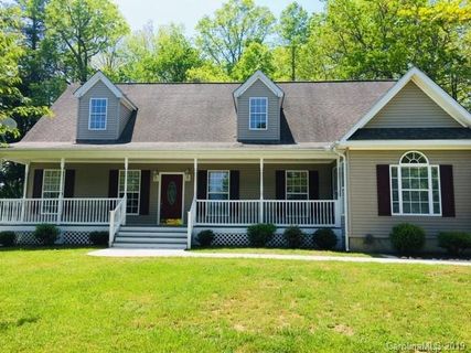 142 Chelsea Nix Lane sold home in Jerred Estates, Hendersonville, NC