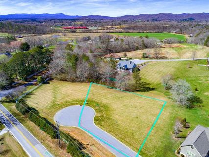 75 Summer Breeze Drive 2 sold home in Grand Highlands Waterford Lake, Fletcher, NC