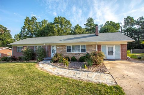126 31st Avenue sold home in FAIRVIEW PARK, Hickory, NC