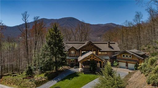 325 Asa Trail sold home in Cobblers Knob, Waynesville, NC