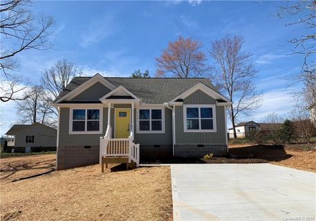 2112 Samanthas Wells Road