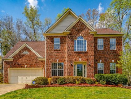 Previously sold for $305,000