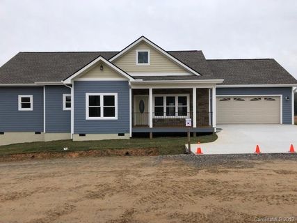 1028 Hillside Ridge Road sold home in Candler View Estates, Candler, NC