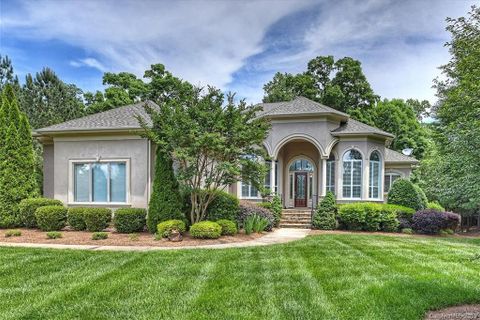 Previously sold for $1,056,000