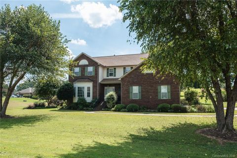 Previously sold for $232,000
