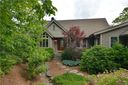 1127 W Rochester Drive sold home in Cashiers, SC